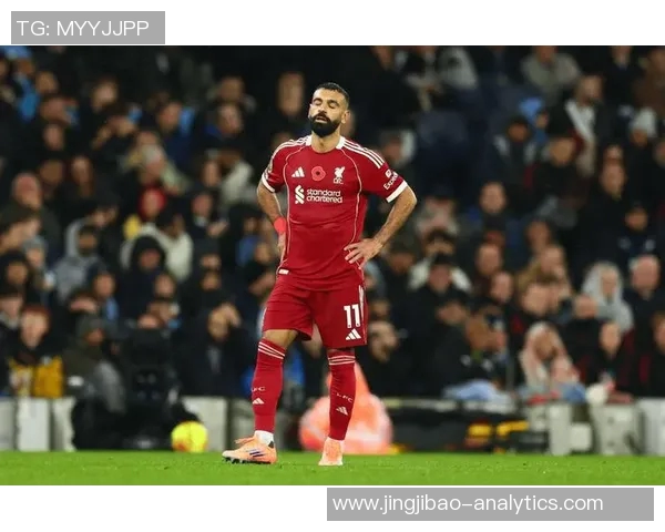 英超激战：利物浦与那不勒斯平局红牌事件引发全场热议与数据分析